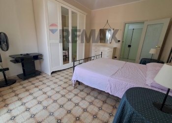 Camera / camera da letto - Quadrilocale Via Oliveto
 
7, Giardini-Naxos - foto 18