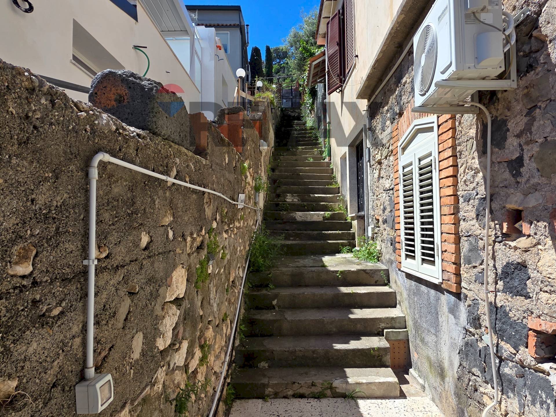 Scale - Three-room apartment VIa Guardiola Vecchia
16, Taormina - photo 2