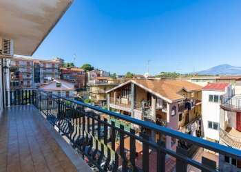 Balcone - Three-room apartment Via Del Papiro
 
85, Catania - photo 27