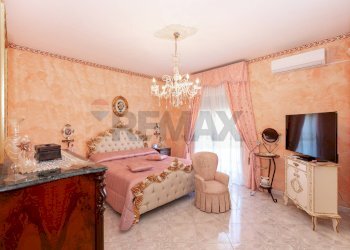 Camera / camera da letto - Three-room apartment Via Del Papiro
 
85, Catania - photo 28