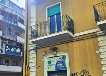 Edificio all\'aperto - Locale Commerciale via cifali
37, Catania - foto 1