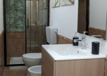 Bagno - Casa semi indipendente Via Indoratore
 
8, Catania - foto 14