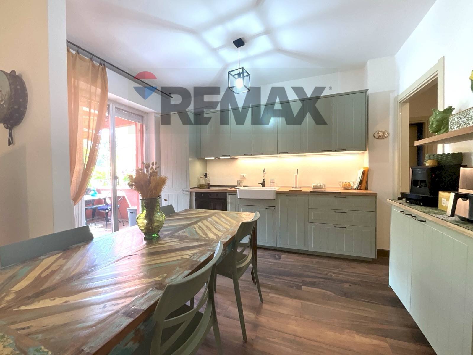 Cucina - Trilocale Via Valera
 
31, Arese - foto 3
