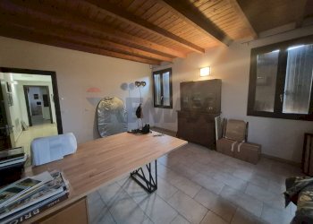 Sala da pranzo - Villa Via Salmastri
 
5, Copparo - photo 20