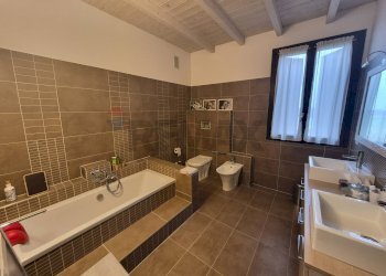 Bagno - Villa Via Salmastri
 
5, Copparo - photo 26