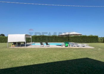 Piscina - Villa Via Salmastri
 
5, Copparo - photo 37