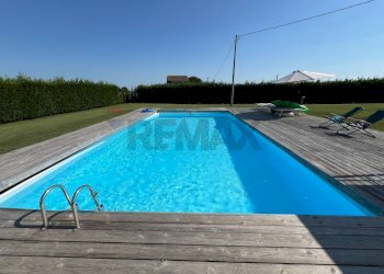 Piscina - Villa Via Salmastri
 
5, Copparo - photo 39