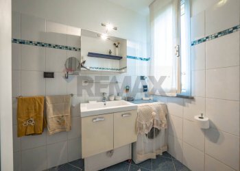 Bagno - Two-room apartment Viale Raffaello Sanzio
 
180a, Comacchio - photo 11