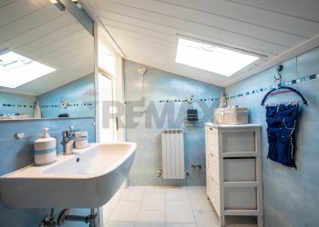 Bagno - Two-room apartment Viale Raffaello Sanzio
 
180a, Comacchio - photo 23