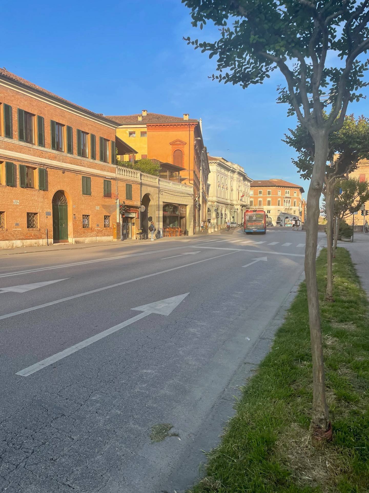 Edificio all\'aperto - Attività Commerciale Ferrara - foto 3