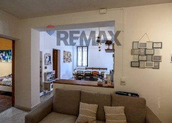 Soggiorno - Quadrilocale Via Bixio
 
2, Guastalla - foto 2