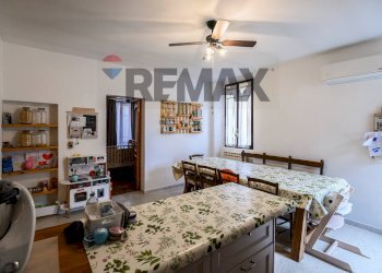 Sala da pranzo - Quadrilocale Via Bixio
 
2, Guastalla - foto 7