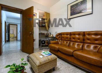 Soggiorno - Three-room apartment Nino Bixio
 
2, Guastalla - photo 9
