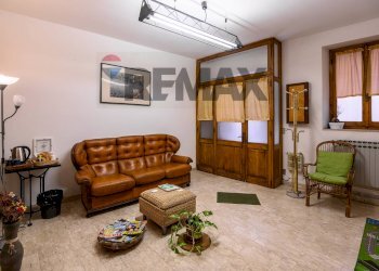 Soggiorno - Three-room apartment Nino Bixio
 
2, Guastalla - photo 13