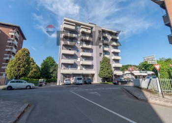 Edificio all\'aperto - Quadrilocale Via Gregorio Agnini
 
13, Carpi - foto 1