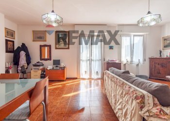 Sala da pranzo - Quadrilocale Via Gregorio Agnini
 
13, Carpi - foto 10