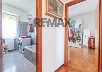 Hall / corridoio - Quadrilocale Via Gregorio Agnini
 
13, Carpi - foto 20