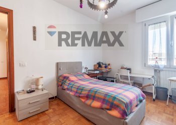 Camera / camera da letto - Quadrilocale Via Gregorio Agnini
 
13, Carpi - foto 22