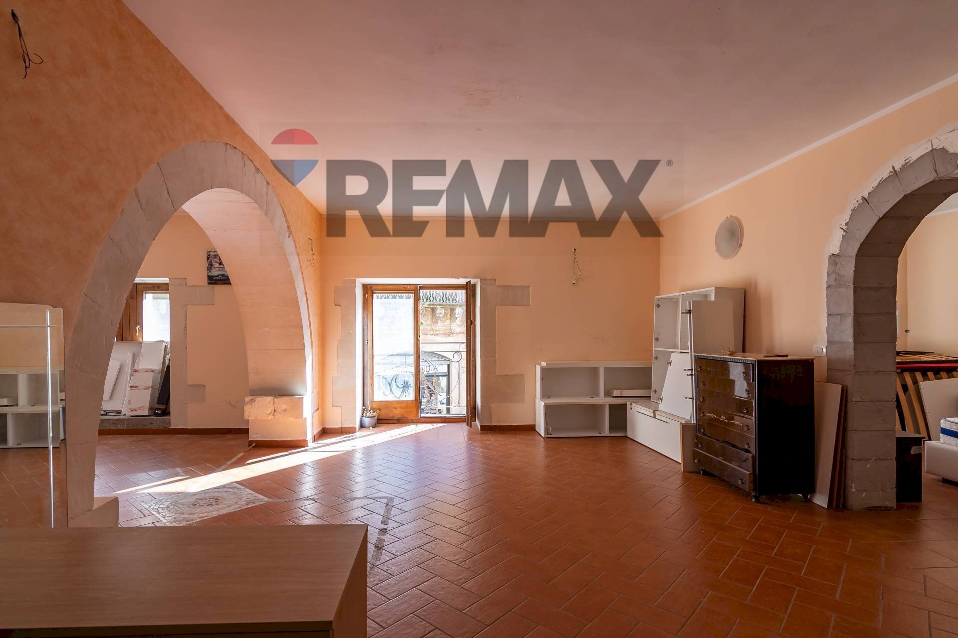 Stanza vuota - Trilocale Via San Sebastiano
 
13, Palazzolo Acreide - foto 3