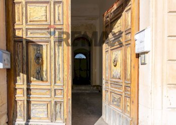 Edificio all\'aperto - Trilocale Via San Sebastiano
 
13, Palazzolo Acreide - foto 18