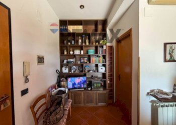 Soggiorno - Attic via P. S. Mattarella
 
25, Floridia - photo 5