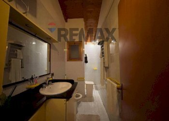 Bagno - Attic via P. S. Mattarella
 
25, Floridia - photo 8