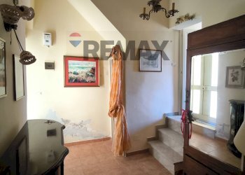 Scale - Independent house Via Archimede
 
4, Monterosso Almo - photo 28