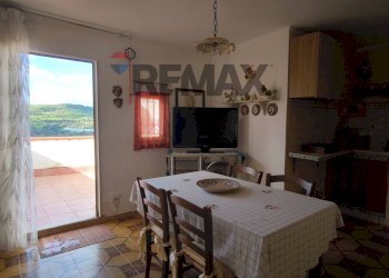 Sala da pranzo - Independent house Via Archimede
 
4, Monterosso Almo - photo 41