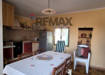 Sala da pranzo - Independent house Via Archimede
 
4, Monterosso Almo - photo 43