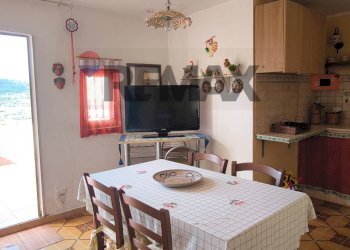 Sala da pranzo - Independent house Via Archimede
 
4, Monterosso Almo - photo 48