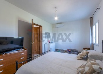 Camera / camera da letto - Villa Melilli - photo 9