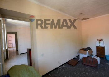Camera / camera da letto - Semi-detached house Via Sotto Torre
 
14, Cengio - photo 38