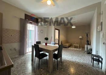 Sala da pranzo - Trilocale via G. Marconi
 
143, Casavatore - foto 9
