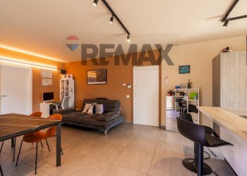 Sala da pranzo - Trilocale VIA RASARIO
 
2B, Novara - foto 7