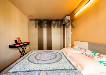 Camera / camera da letto - Trilocale VIA RASARIO
 
2B, Novara - foto 29