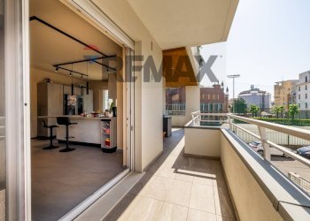 Balcone - Trilocale VIA RASARIO
 
2B, Novara - foto 30