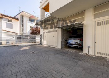 Terrazza - Trilocale VIA RASARIO
 
2B, Novara - foto 35