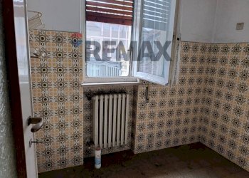 Bagno - Casa semi indipendente via saffi
 
10, Sannazzaro de' Burgondi - foto 12