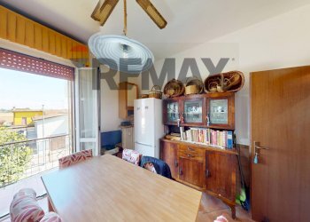 Sala da pranzo - Three-room apartment Via Ungaretti
 
5, Albuzzano - photo 4