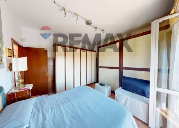 Camera / camera da letto - Three-room apartment Via Ungaretti
 
5, Albuzzano - photo 11
