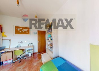 Camera / camera da letto - Three-room apartment Via Ungaretti
 
5, Albuzzano - photo 15