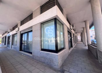 Foto 3 - Locale Commerciale Via Corigliano
 
1, Galatina - foto 3