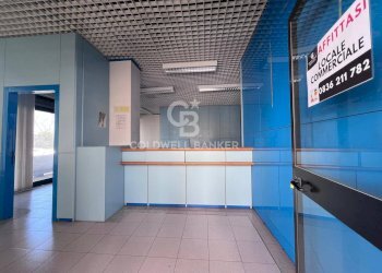 Foto 6 - Locale Commerciale Via Corigliano
 
1, Galatina - foto 6