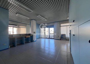 Foto 12 - Locale Commerciale Via Corigliano
 
1, Galatina - foto 12