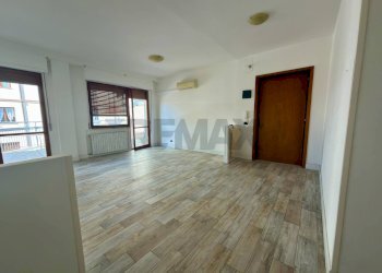 Stanza vuota - Attico Viale Italia
 
10, Sassari - foto 4