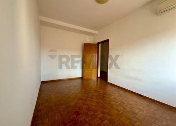 Stanza vuota - Attico Viale Italia
 
10, Sassari - foto 13