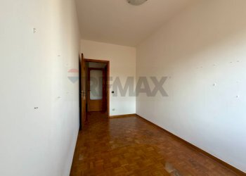 Stanza vuota - Attico Viale Italia
 
10, Sassari - foto 17