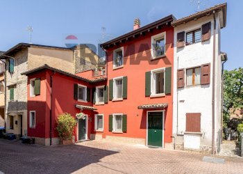 Edificio all\'aperto - Semi-detached house via dei Boscaioli
 
7, Sala Baganza - photo 1