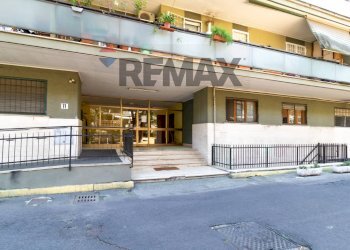 Edificio all\'aperto - Bilocale via Galopini
 
11, Roma - foto 15