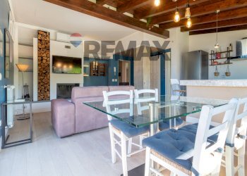 Sala da pranzo - Casa semi indipendente Via Dell' Acqua Vergine
 
170, Roma - foto 4